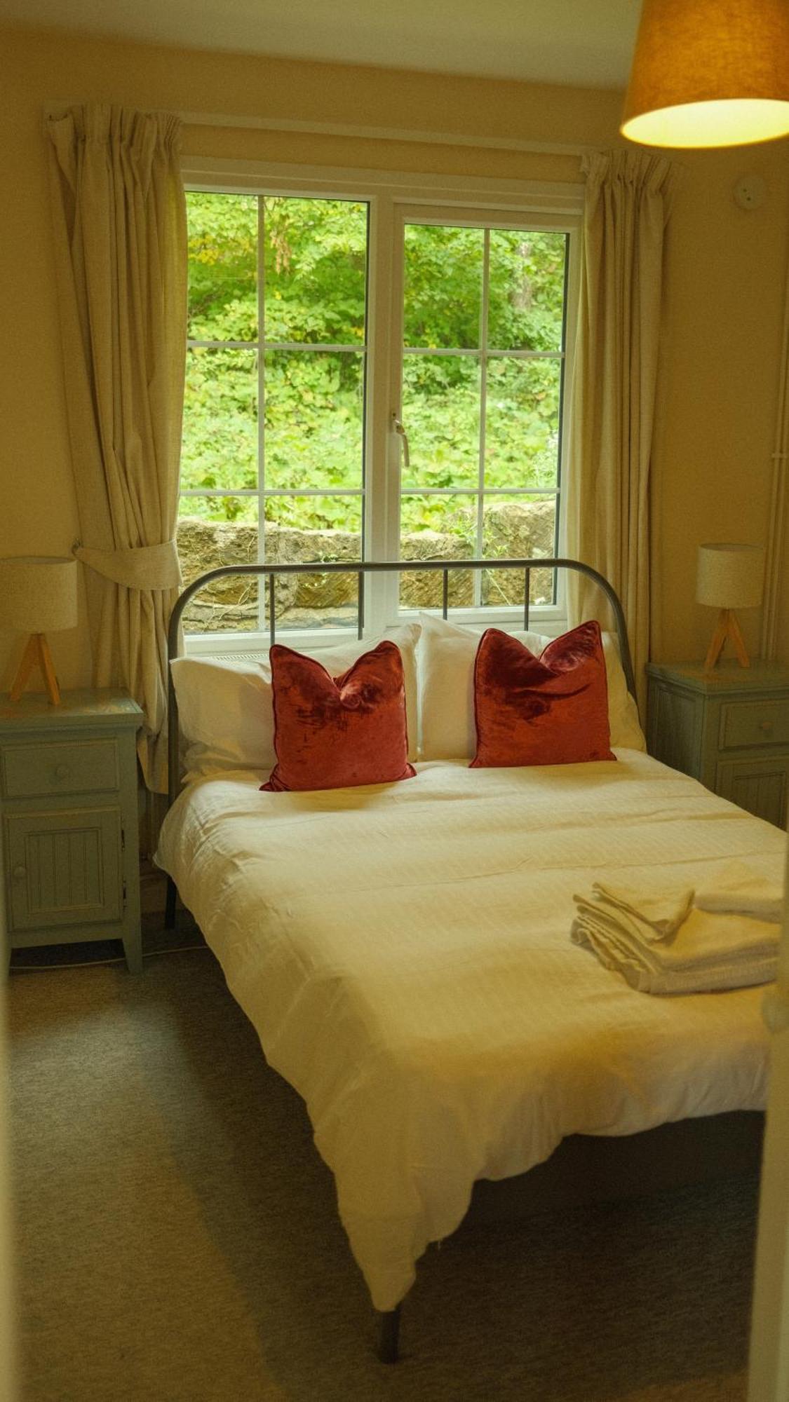 Spacious home in Bath, nature&city! Exterior foto